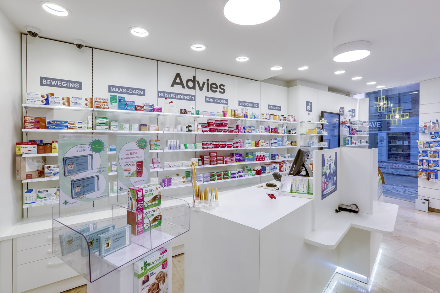 TecnyFarma_apotheekinrichting_aménagement-pharmacie_Leuven_Louvain-10_b